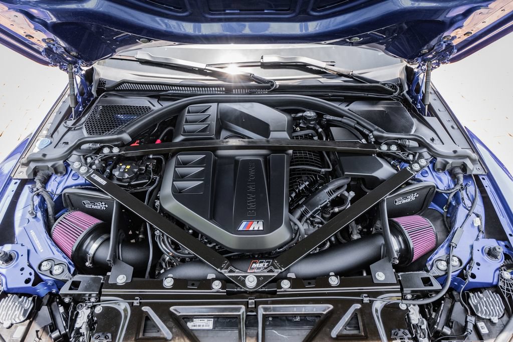 Used 2024 BMW M4 Competition w/ Executive Package RWD image 39