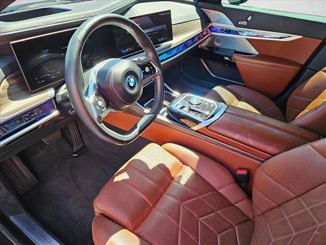 Certified 2023 BMW i7 xDrive60 AWD/4WD image 10