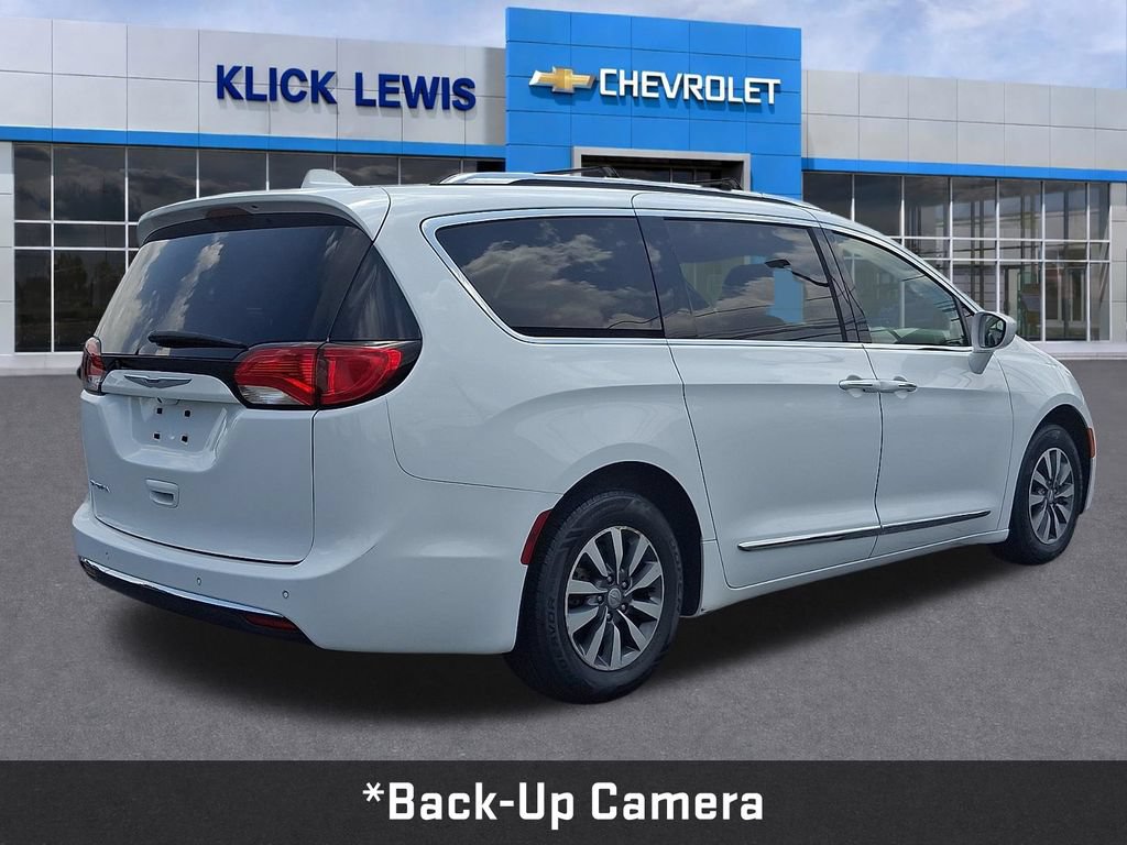 Used 2020 Chrysler Pacifica Touring-L Plus FWD image 7