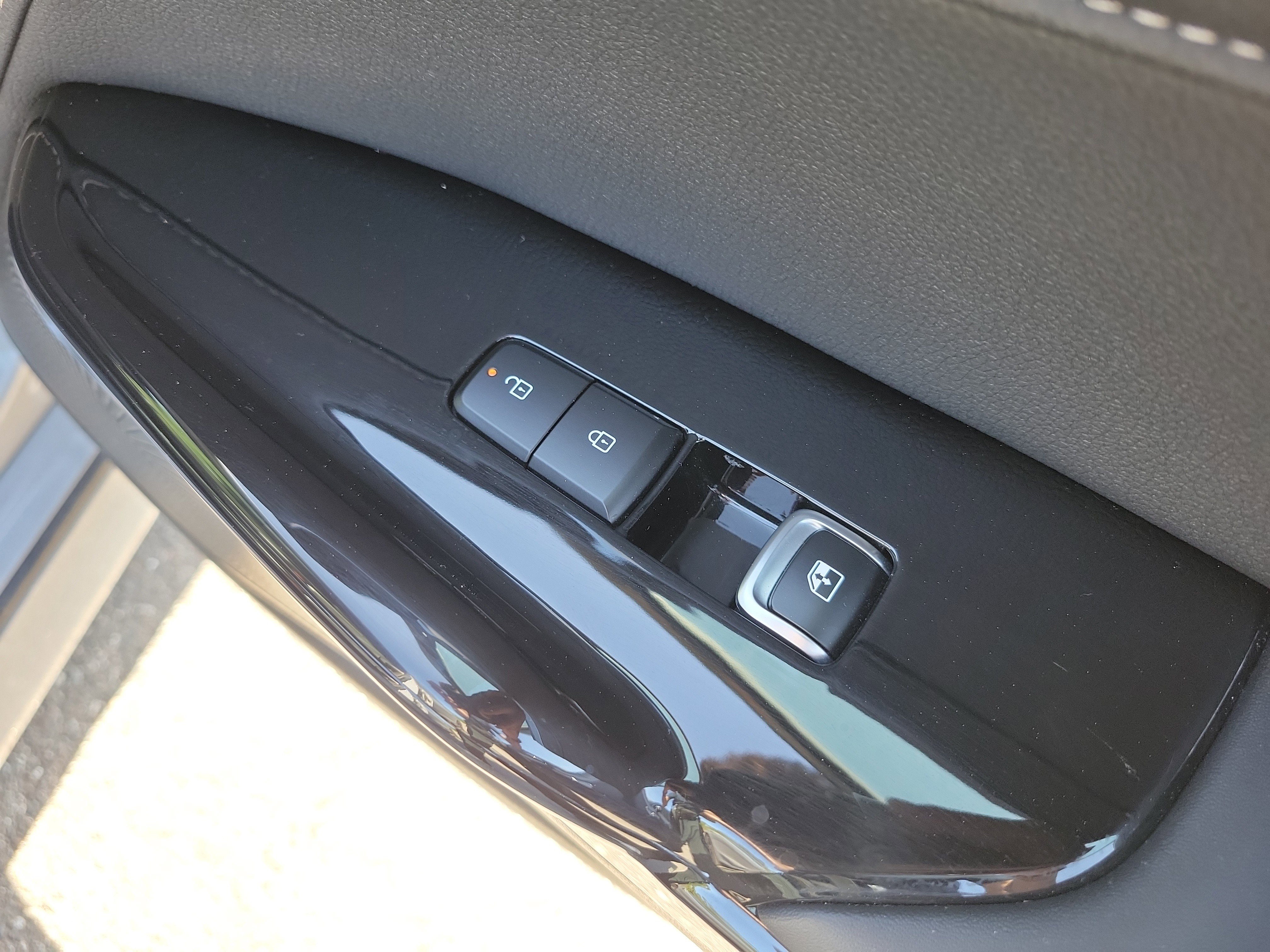 Certified 2025 Kia K5 GT-Line image 11