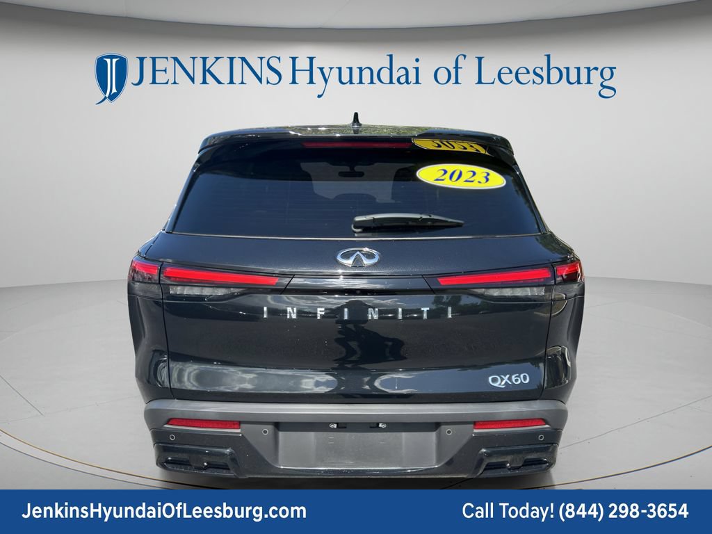 Used 2023 INFINITI QX60 Pure FWD image 4