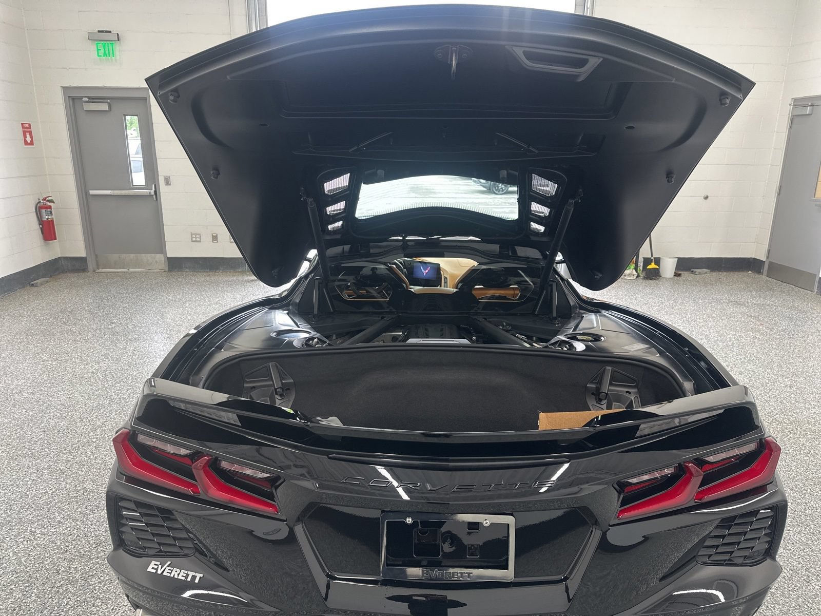Used 2022 Chevrolet Corvette Stingray Premium Cpe w/ Z51 Performance Package RWD image 11