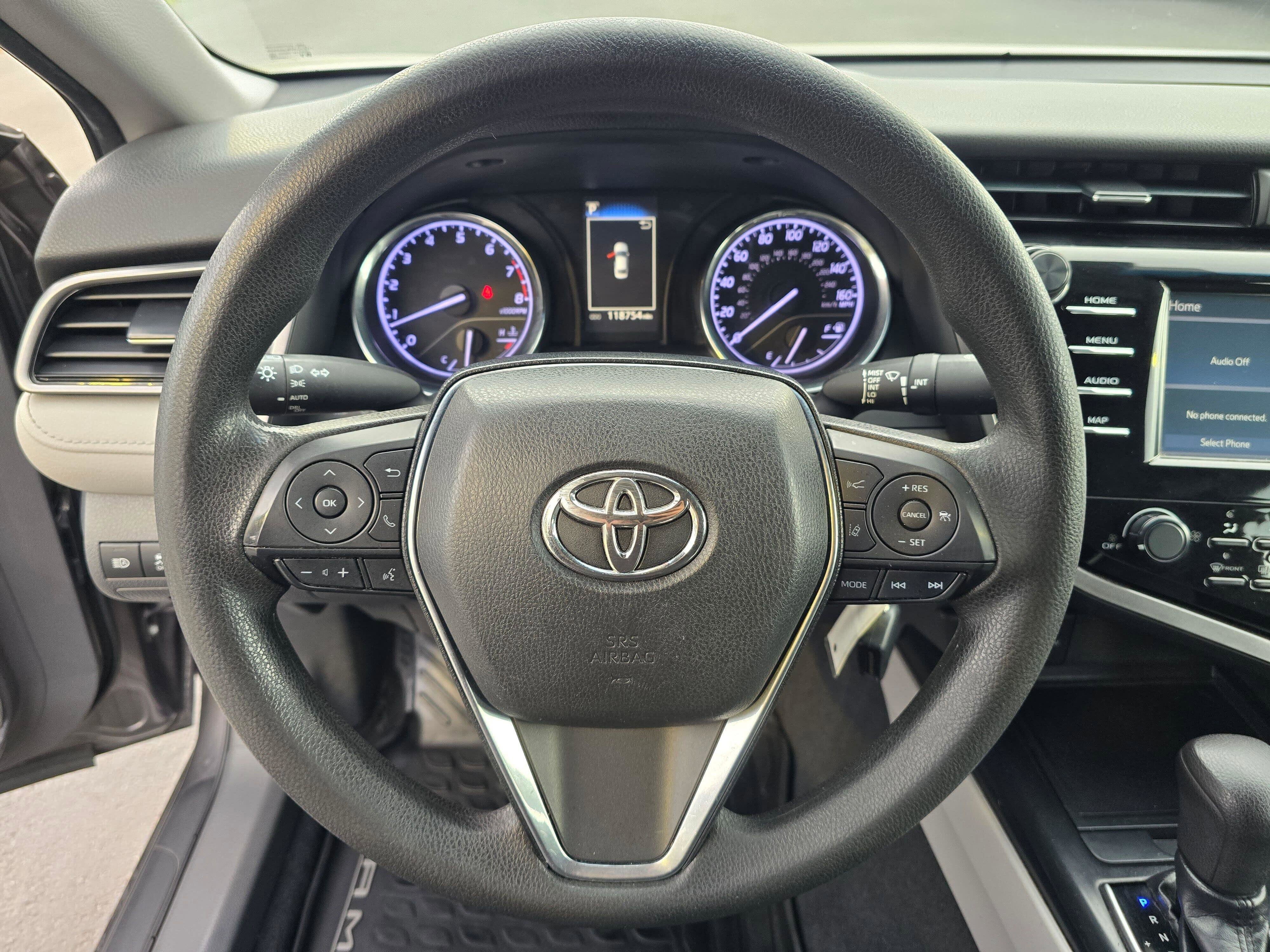 Used 2019 Toyota Camry LE FWD image 22