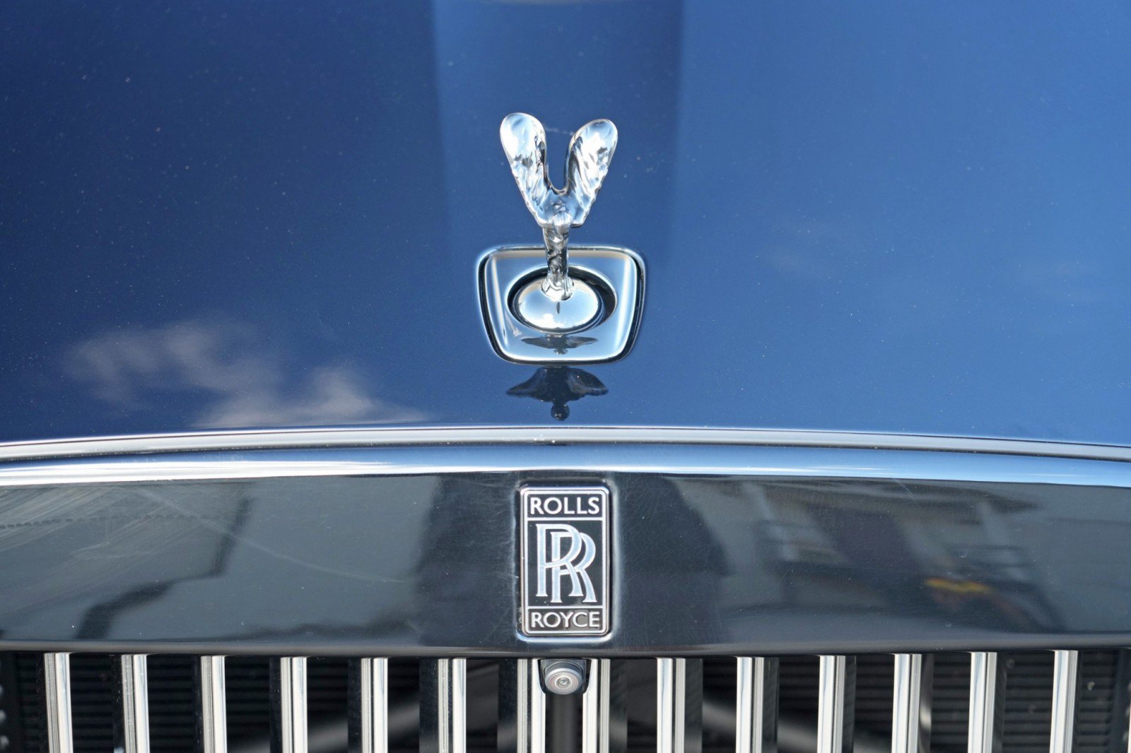 Used 2024 Rolls-Royce Ghost Black Badge w/ Black Badge Ghost Package AWD/4WD image 77