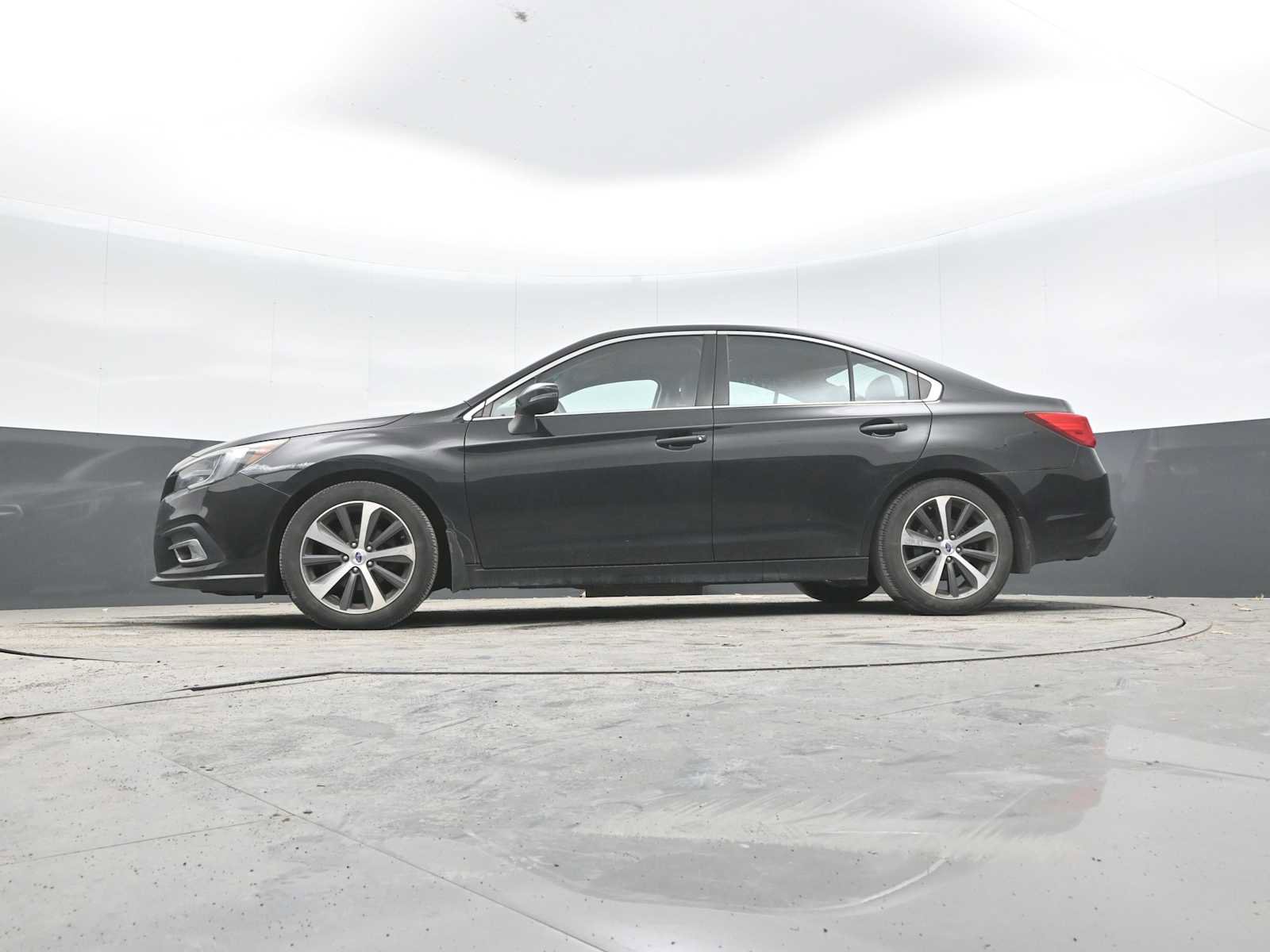Used 2018 Subaru Legacy 2.5i Limited AWD/4WD image 25