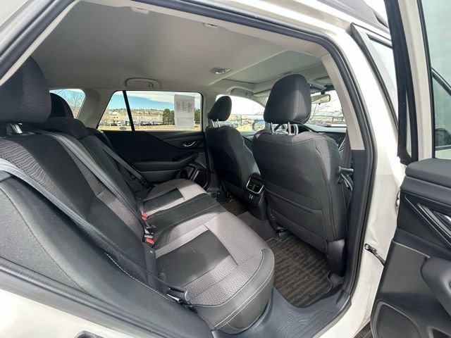 Used 2025 Subaru Outback Premium image 28