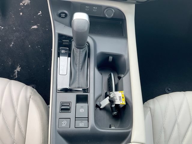 New 2026 Nissan Sentra SL w/ Floor Mat Package FWD image 25