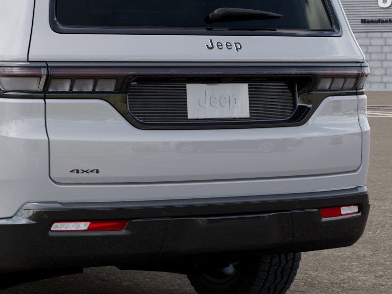 New 2026 Jeep Grand Wagoneer 4WD image 14