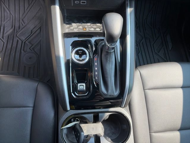Used 2023 Chevrolet Colorado LT w/ LT Convenience Package III AWD/4WD image 27