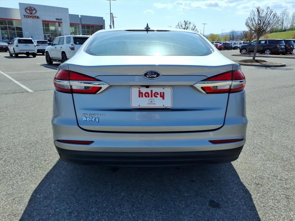 Used 2020 Ford Fusion S FWD image 6
