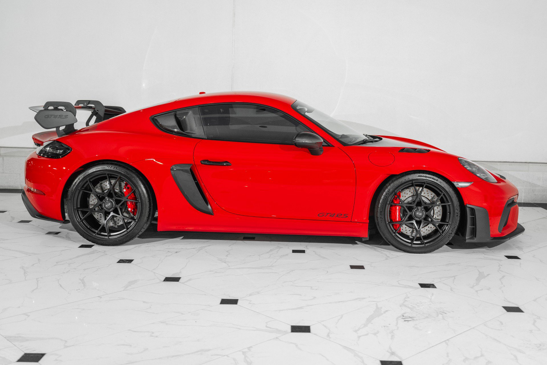 Used 2024 Porsche 718 Cayman GT4 RS image 6
