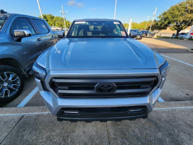Used 2024 Toyota Tacoma SR5 RWD image 2