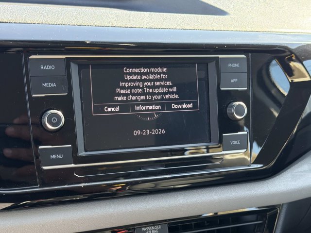 Certified 2023 Volkswagen Taos S FWD image 19