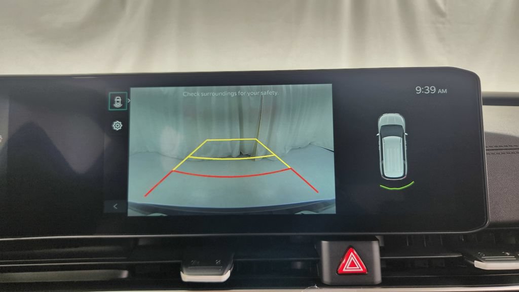 New 2027 Kia Carnival FWD image 30