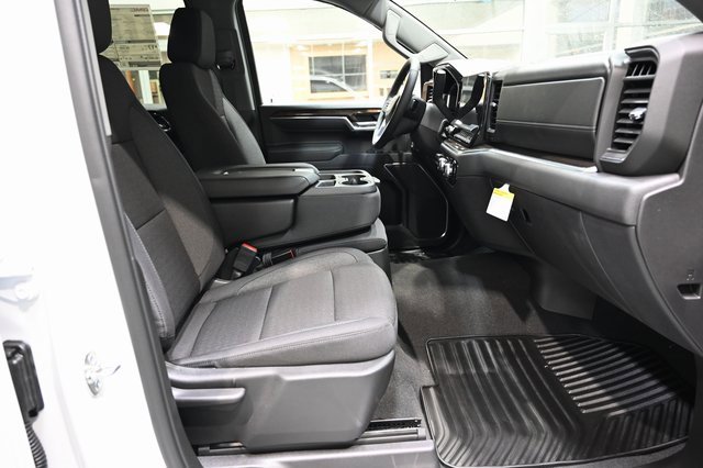 New 2026 GMC Sierra 1500 Elevation image 13