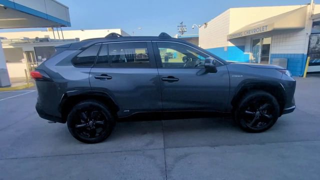 Used 2021 Toyota RAV4 XSE AWD/4WD image 9