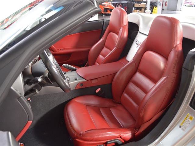 Used 2006 Chevrolet Corvette Convertible image 10