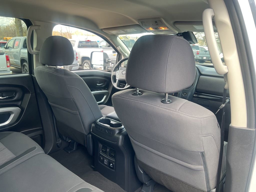 Certified 2024 Nissan Titan SV w/ SV Convenience Package AWD/4WD image 15