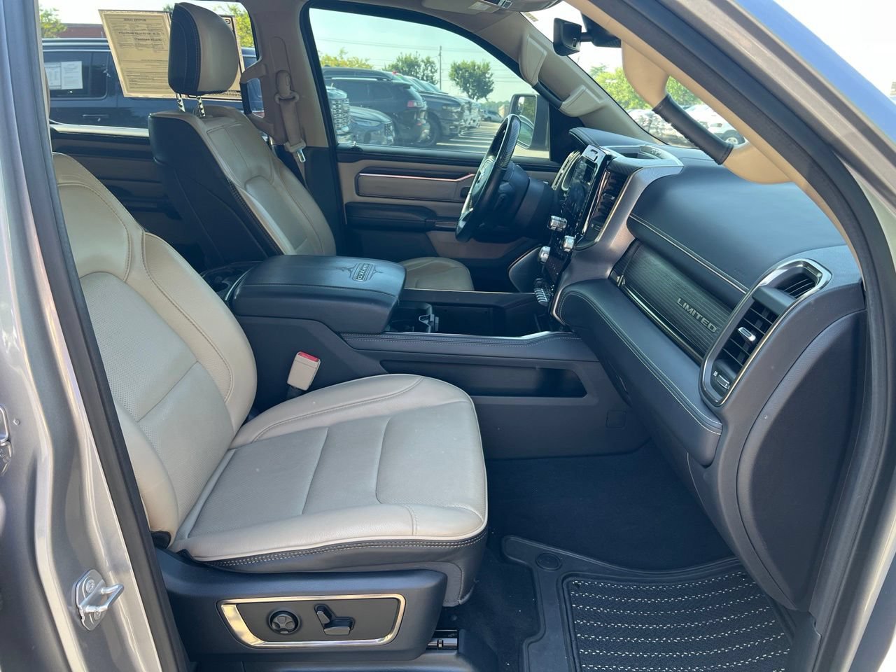 Used 2019 RAM 1500 Limited AWD/4WD image 19