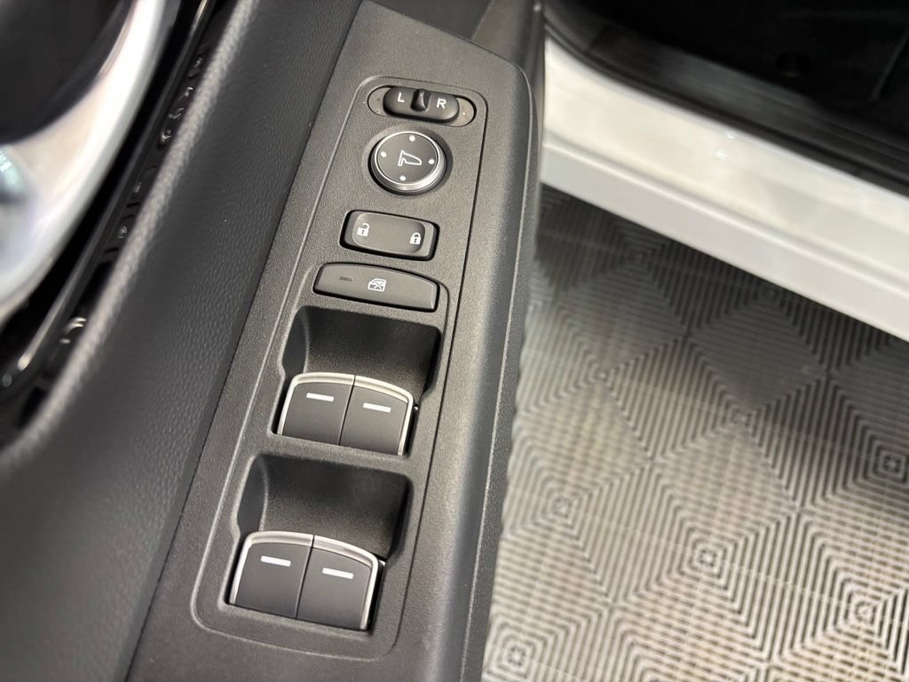 Certified 2025 Honda CR-V EX-L image 13