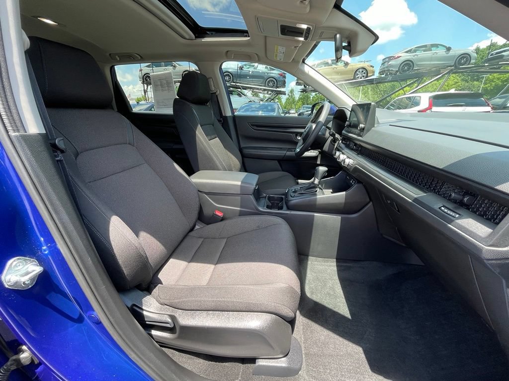 Certified 2025 Honda CR-V EX image 32