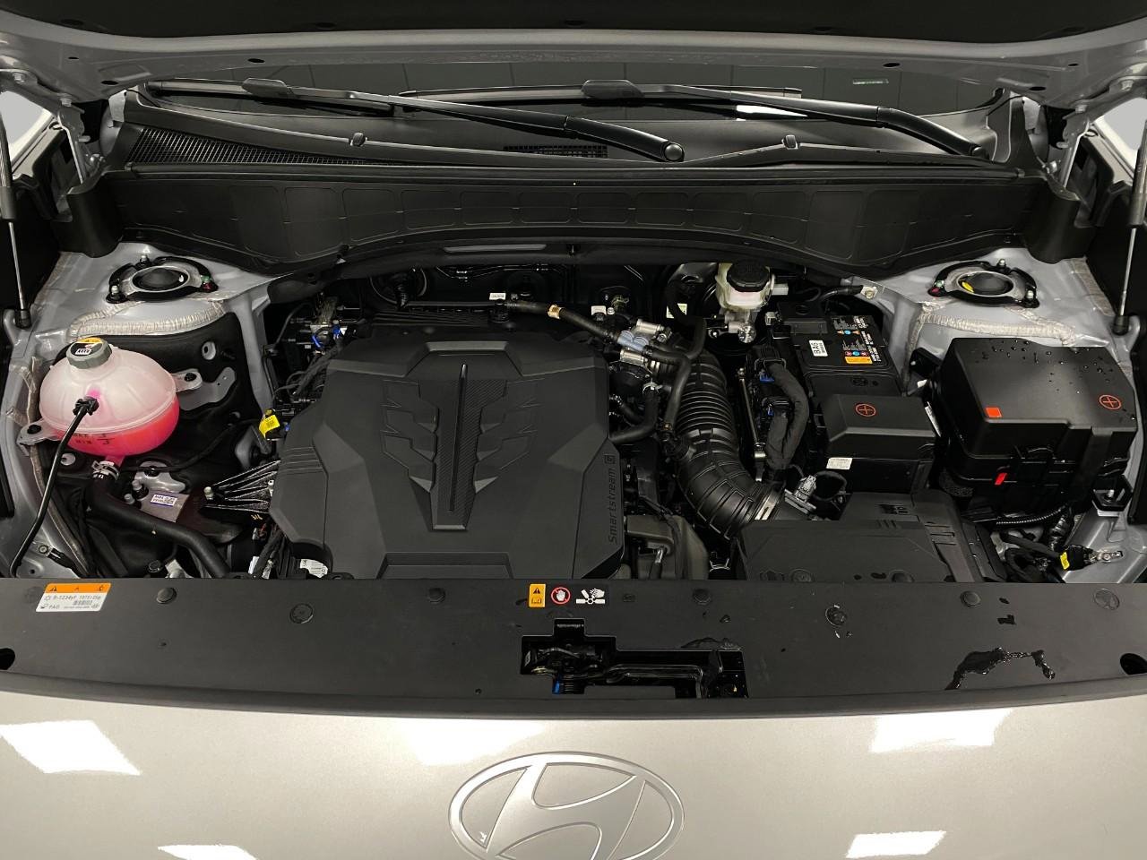 Used 2026 Hyundai Palisade Calligraphy image 13