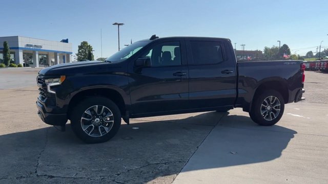 Used 2023 Chevrolet Silverado 1500 RST w/ Protection Package AWD/4WD image 6