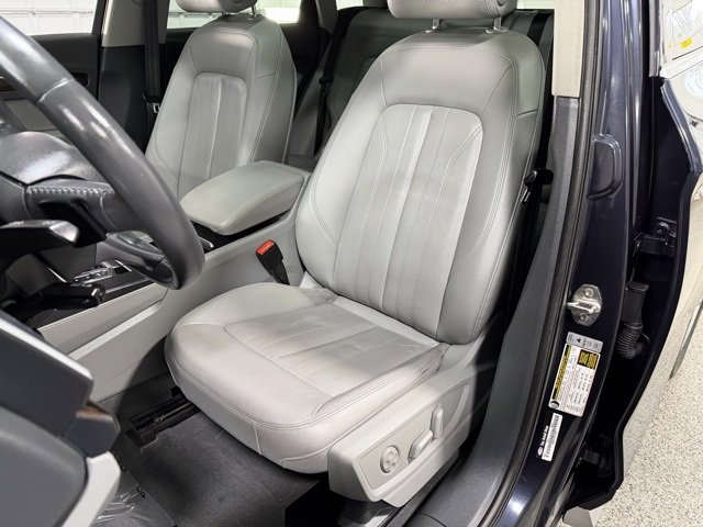 Used 2020 Audi Q5 2.0T Premium w/ Convenience Package image 22