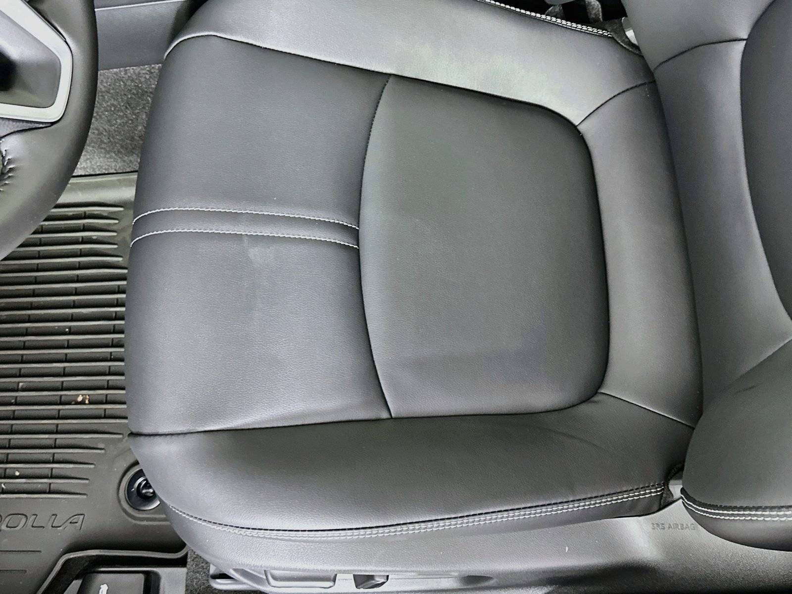 New 2026 Toyota Corolla XLE FWD image 19