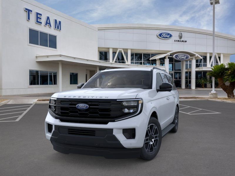 New 2026 Ford Expedition Active AWD/4WD image 2