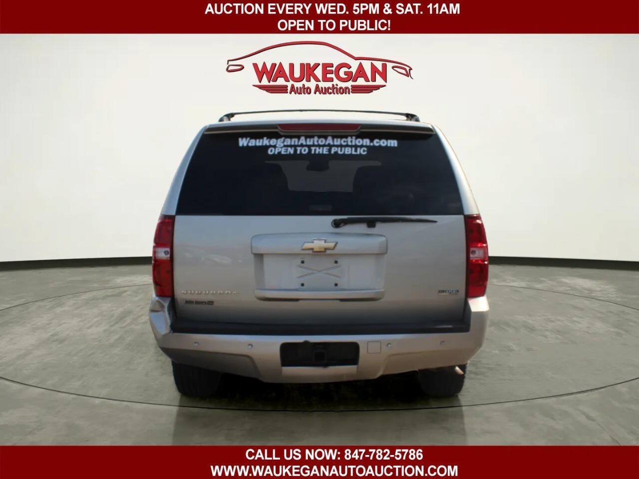 Used 2008 Chevrolet Suburban LT w/ LT Preferred Equipment Group AWD/4WD image 4