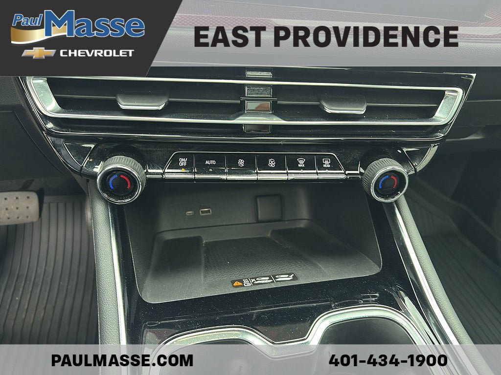 Used 2024 Chevrolet Traverse RS AWD/4WD image 15