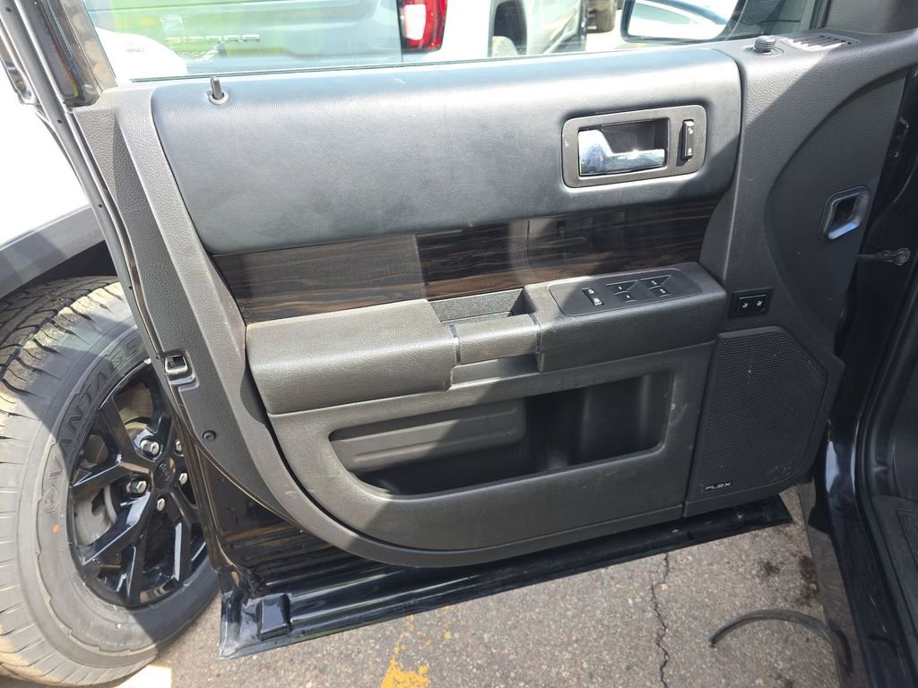 Used 2019 Ford Flex SEL w/ Equipment Group 202A image 10
