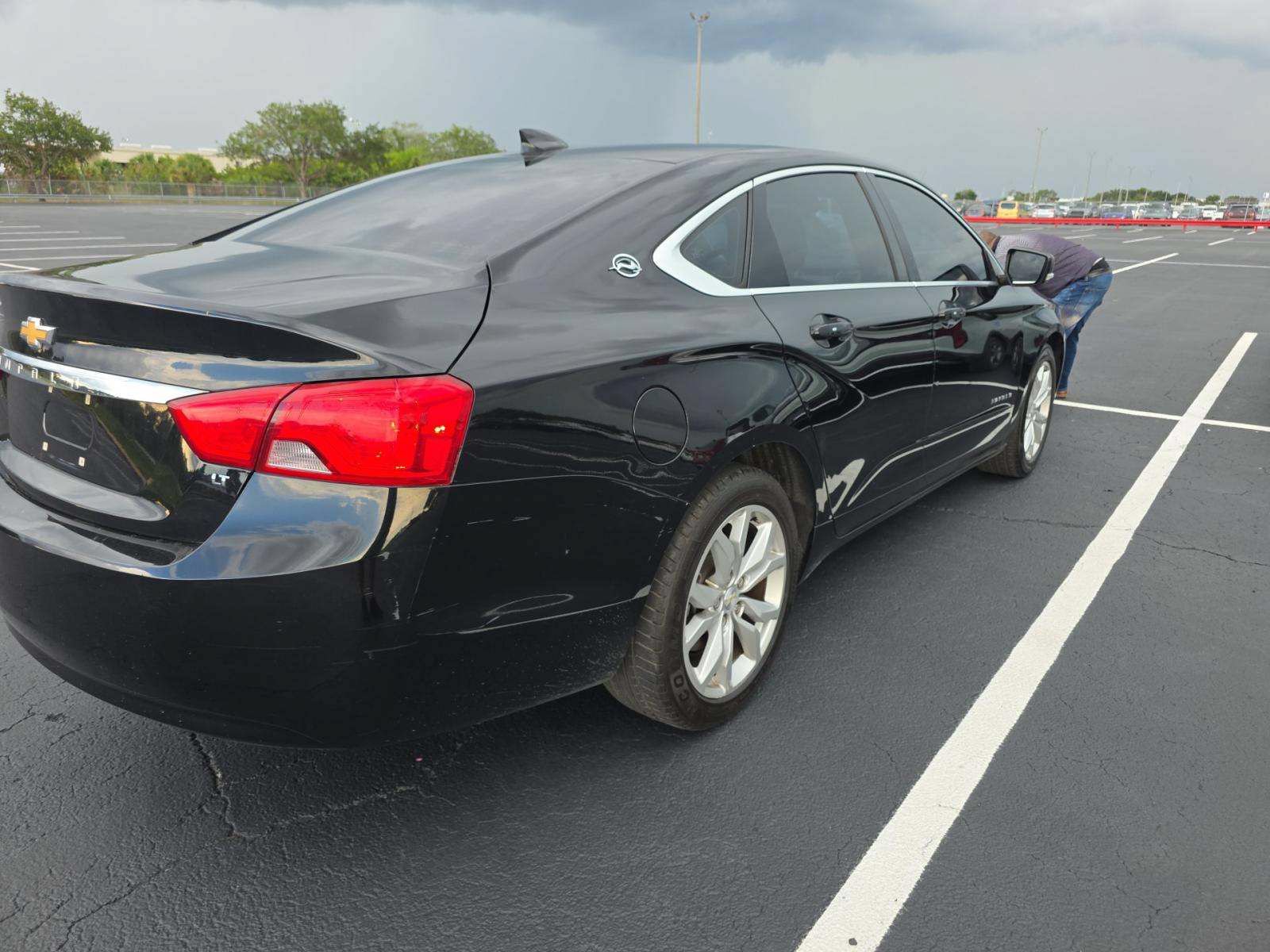 Used 2020 Chevrolet Impala LT FWD image 4