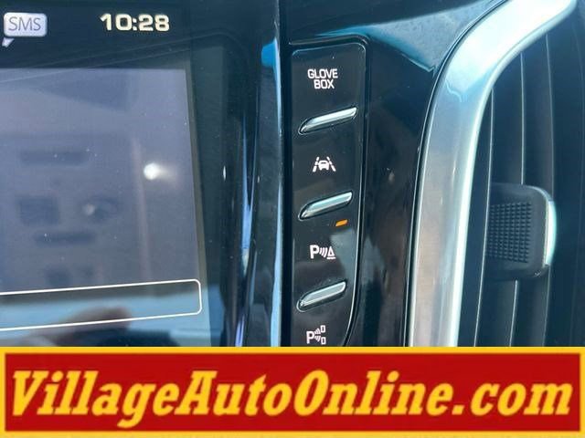 Used 2020 Cadillac Escalade ESV Premium Luxury AWD/4WD image 30