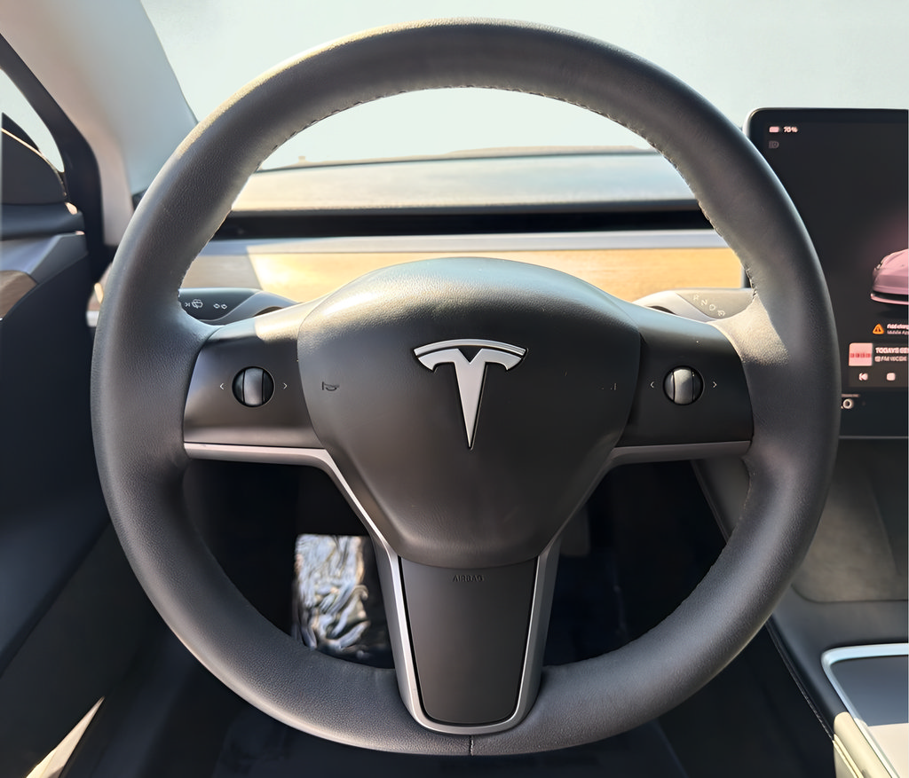 Used 2021 Tesla Model 3 Standard Range Plus RWD image 32