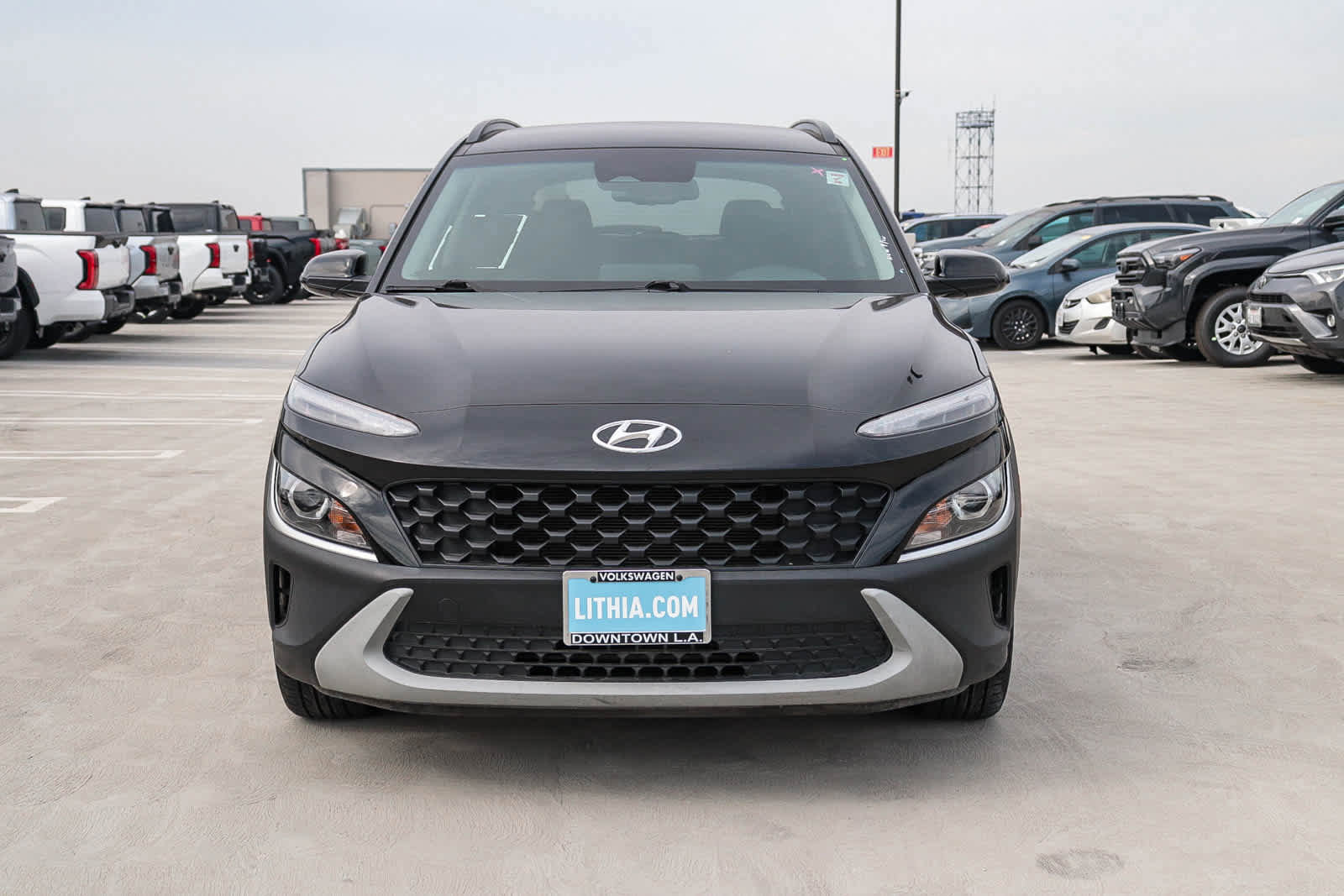 Used 2022 Hyundai Kona SEL image 2