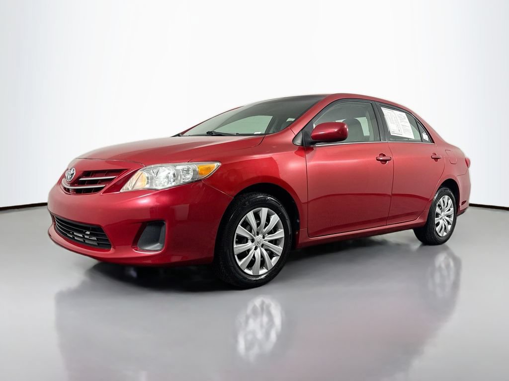 Used 2013 Toyota Corolla LE FWD image 35