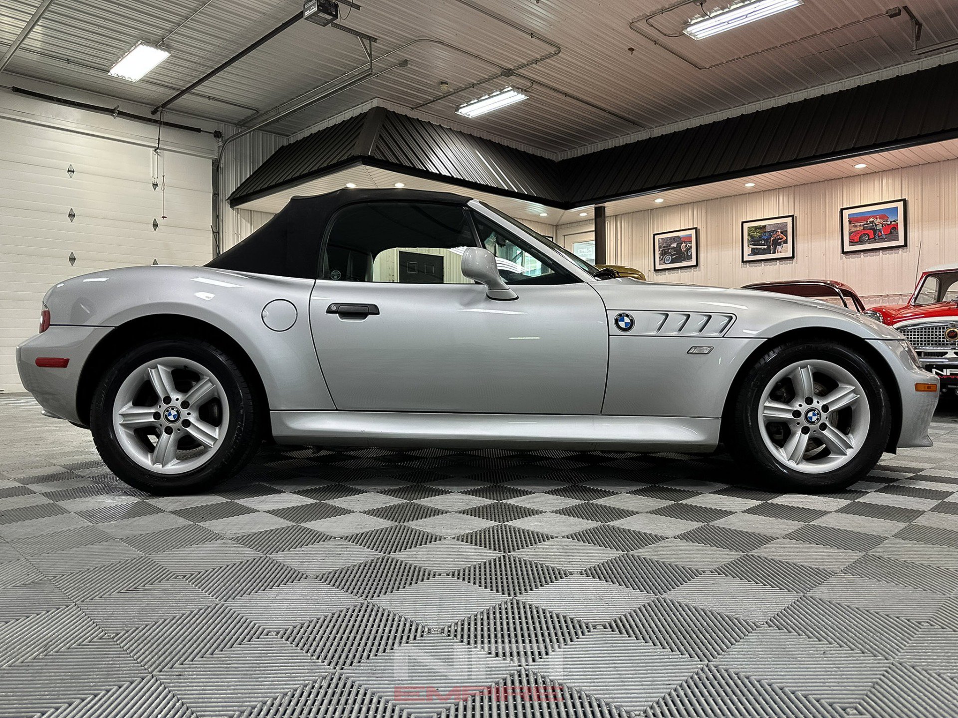 Used 2000 BMW Z3 2.5i image 26
