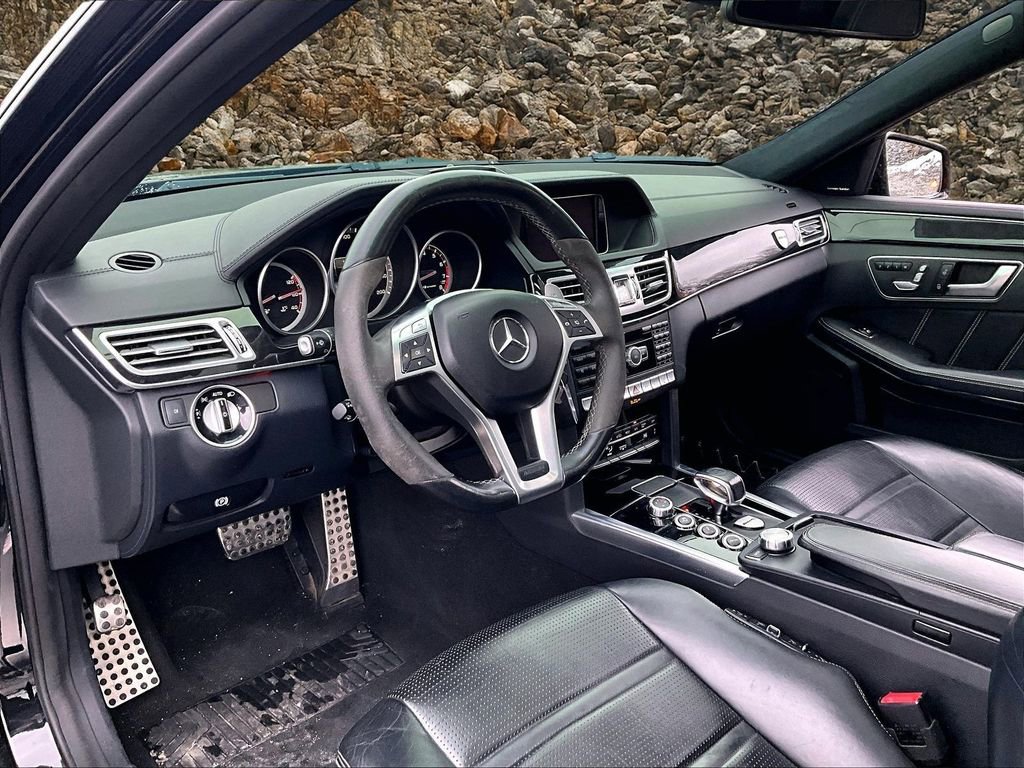 Used 2015 Mercedes-Benz E 63 AMG S-Model image 12