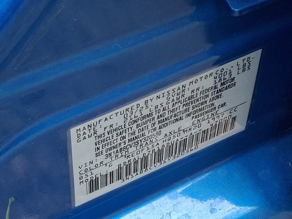 Used 2025 Nissan Sentra SV FWD image 27