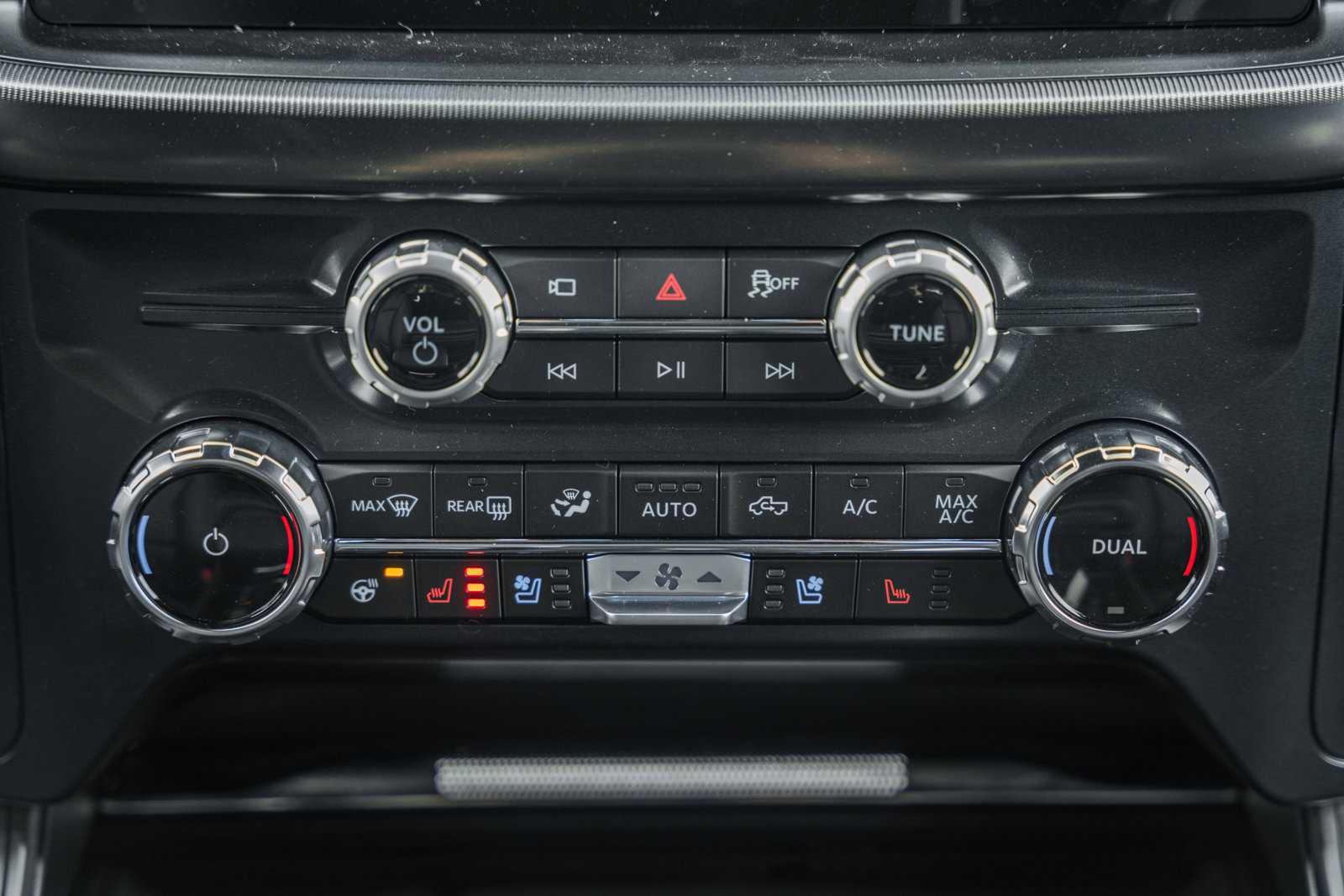 New 2026 Ford F150 Lariat w/ Equipment Group 501A Mid image 26