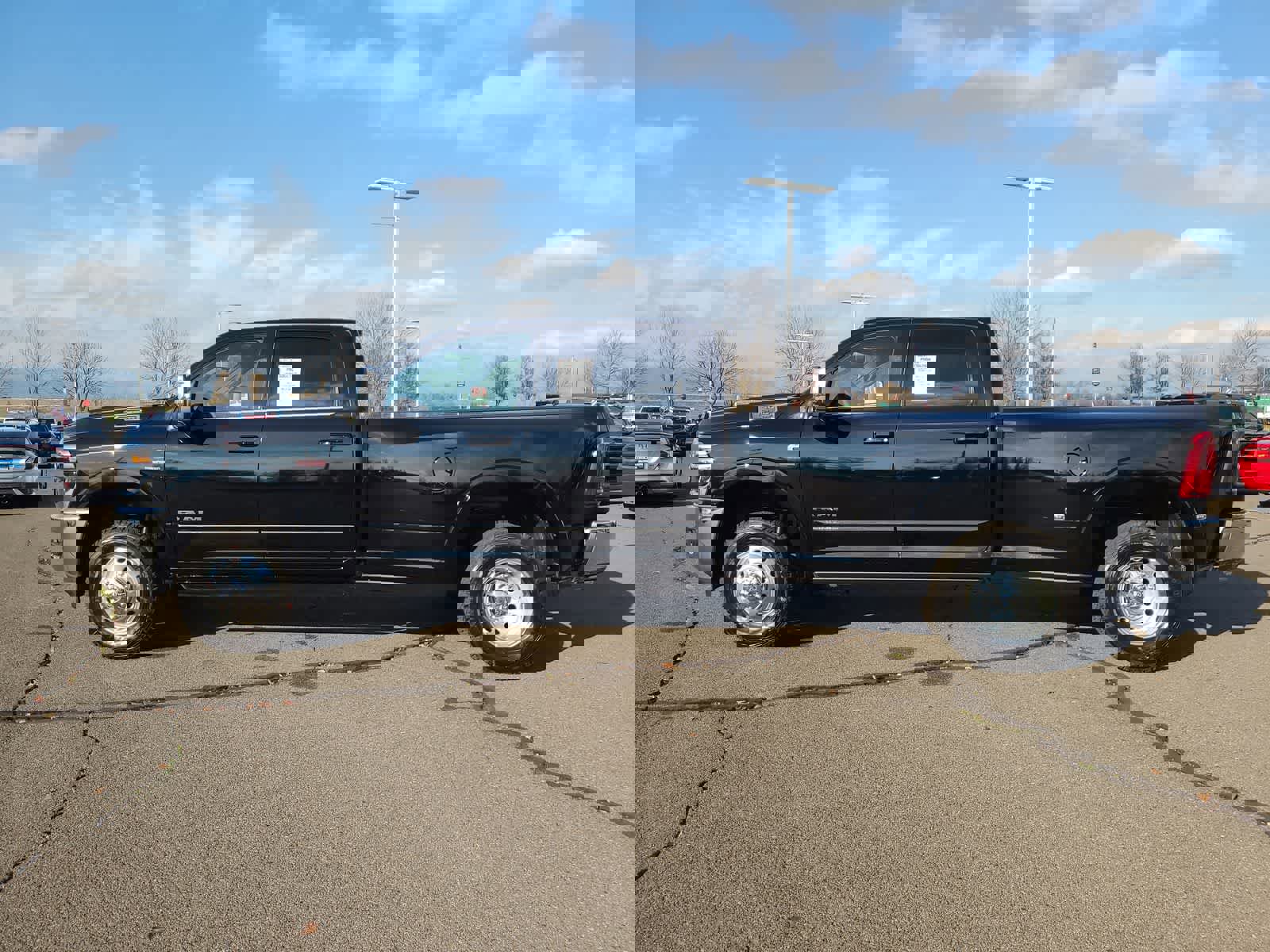 New 2026 RAM 3500 Limited image 11