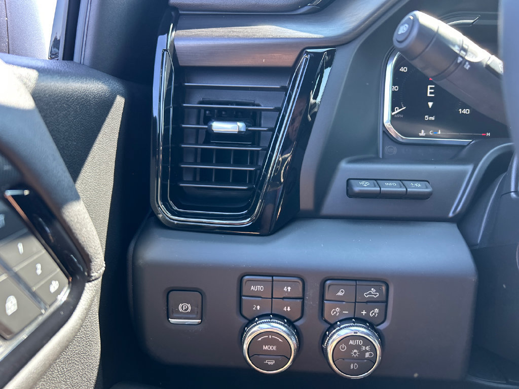 New 2026 GMC Sierra 1500 AT4 w/ AT4 Premium Package AWD/4WD image 20