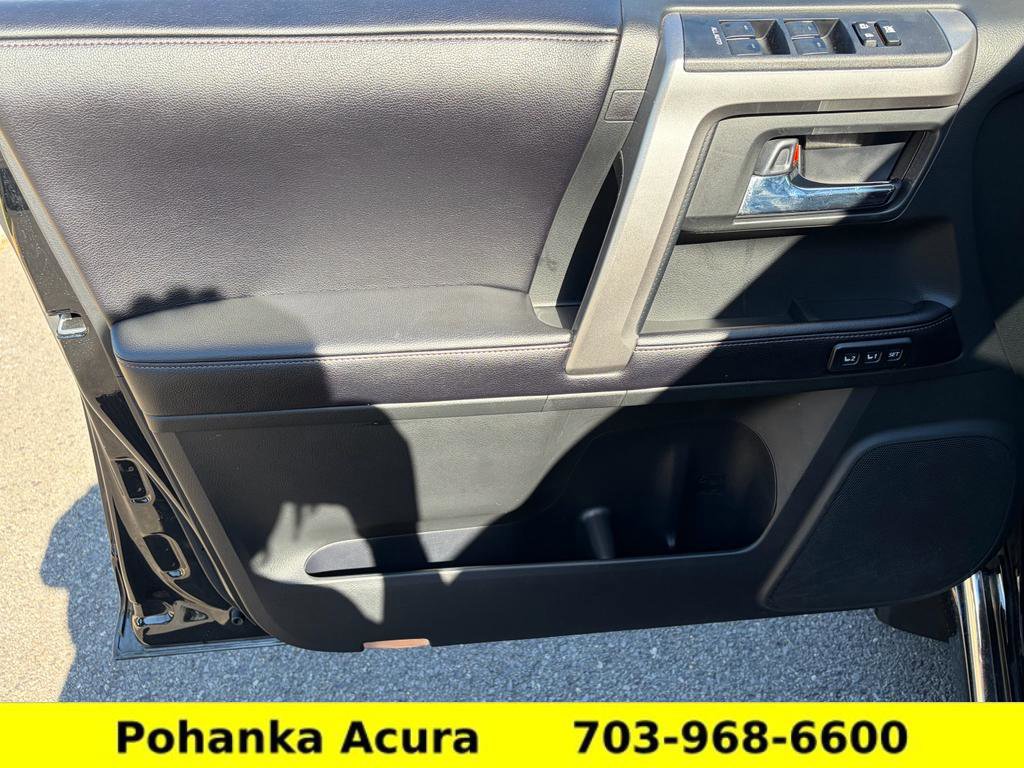 Used 2017 Toyota 4Runner Limited AWD/4WD image 26