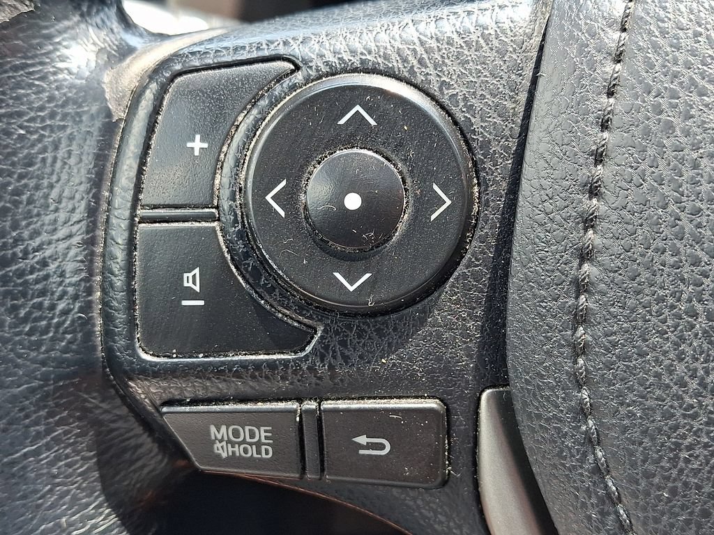 Used 2015 Toyota RAV4 Limited w/ Outdoor Package AWD/4WD image 23