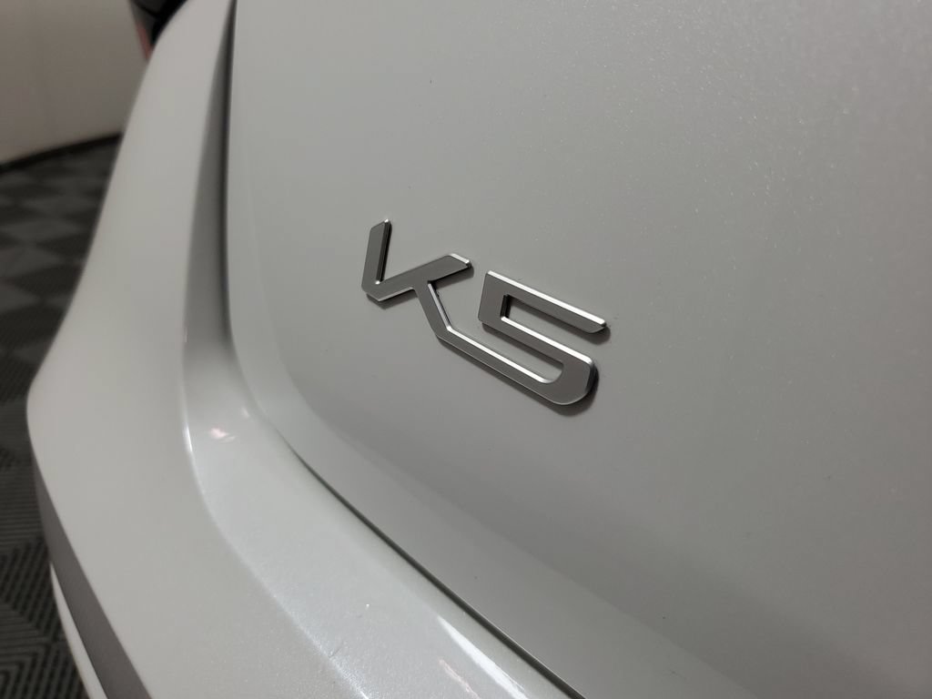 Used 2026 Kia K5 GT-Line w/ GT-Line Premium Package FWD image 8