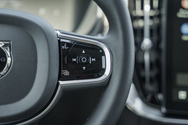 New 2026 Volvo XC90 B6 Plus w/ Protection Package Premier AWD/4WD image 30