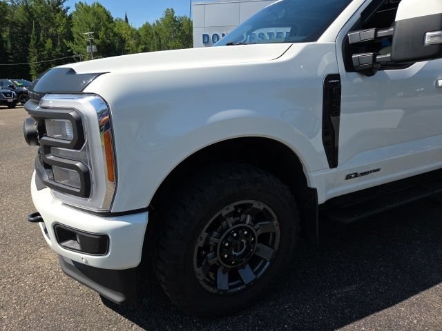 Used 2023 Ford F250 Lariat w/ Lariat Ultimate Package AWD/4WD image 42