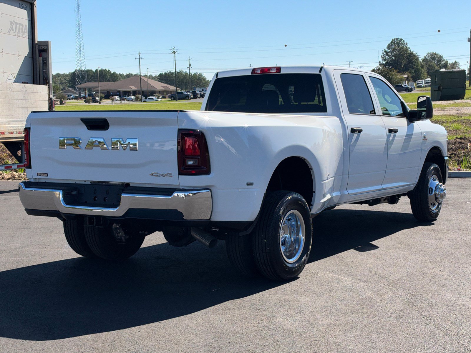New 2027 RAM 3500 Tradesman w/ Chrome Appearance Group A AWD/4WD image 5